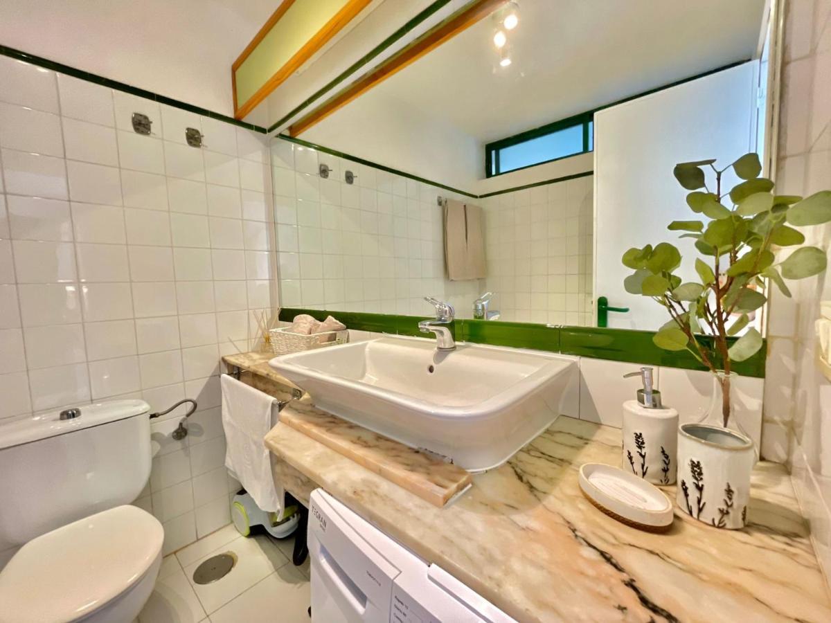 The Malibu Holiday Club Suite - Puerto Rico بورتو ريكو المظهر الخارجي الصورة